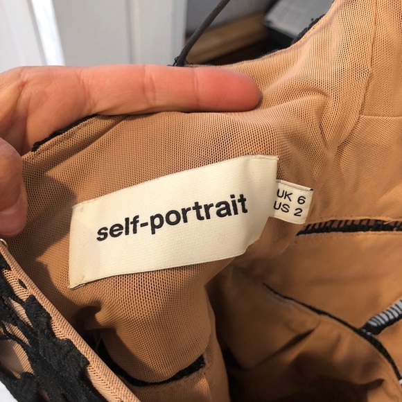 Self portrait azalea lace dress US 2 - Picture 5 of 7